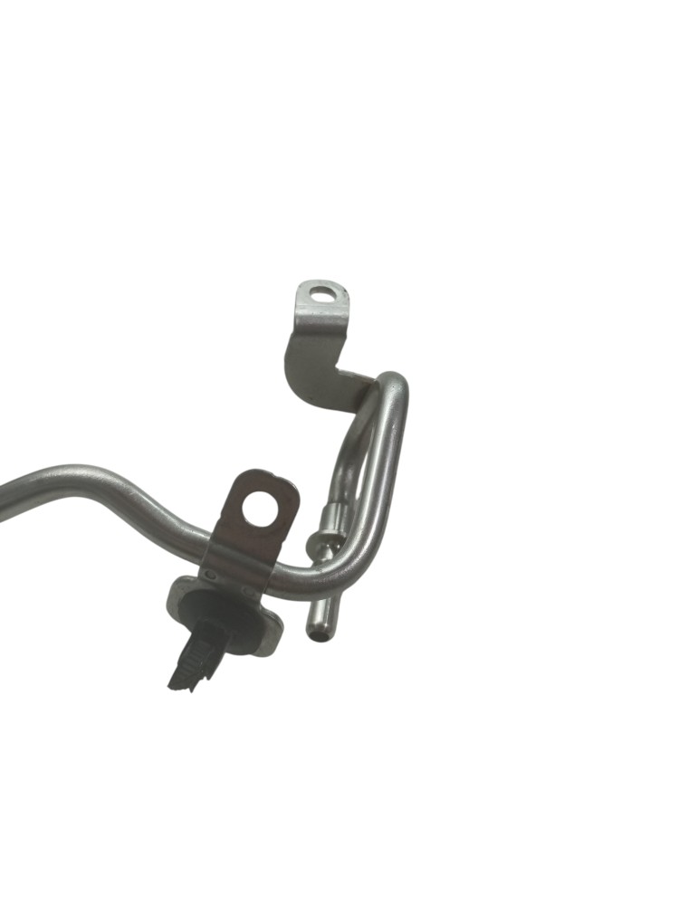 Tubo Bomba Alta Renault Oroch 1.3 2024 2025 Usado 5