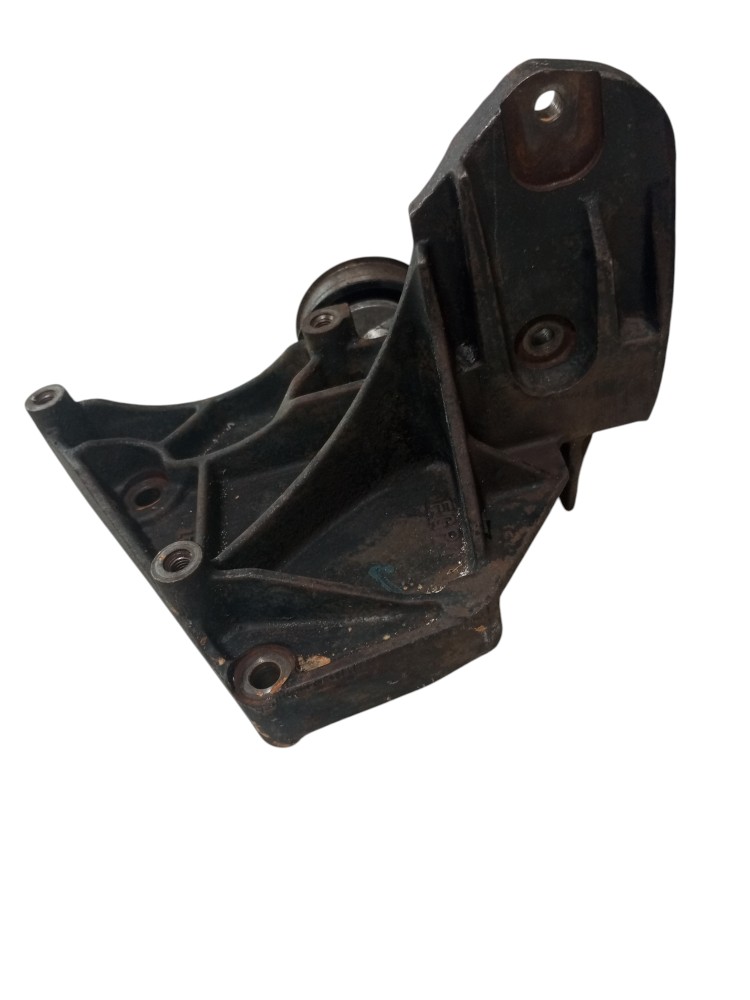 Suporte Compressor Ar Condicionado Gm Astra 2010 Usado 3