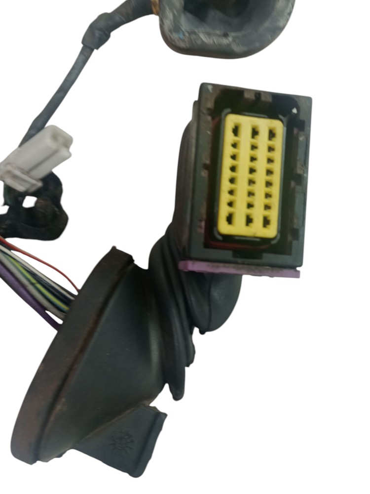 Chicote Porta Traseira Fiat Stilo 2003 2009 2011 Usado 3
