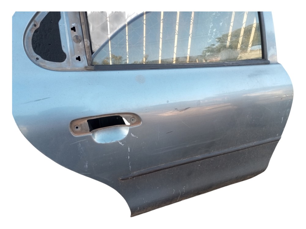 Porta Ford Mondeo 97 98 99 2000 Traseira Direita Usada Traseira Direita A 7
