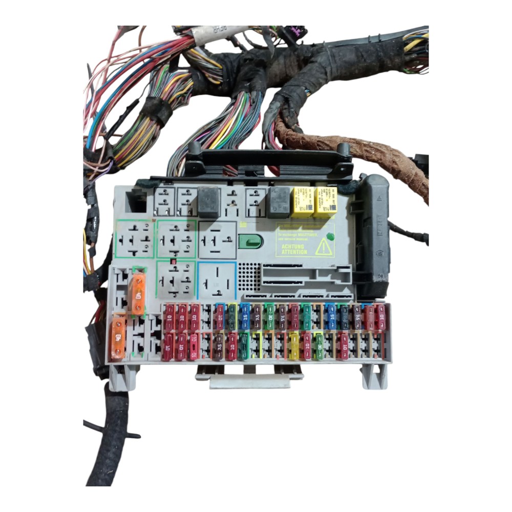 Chicote Caixa Fusivel Painel Gm Zafira 2.0 2002 2012 Usado 4