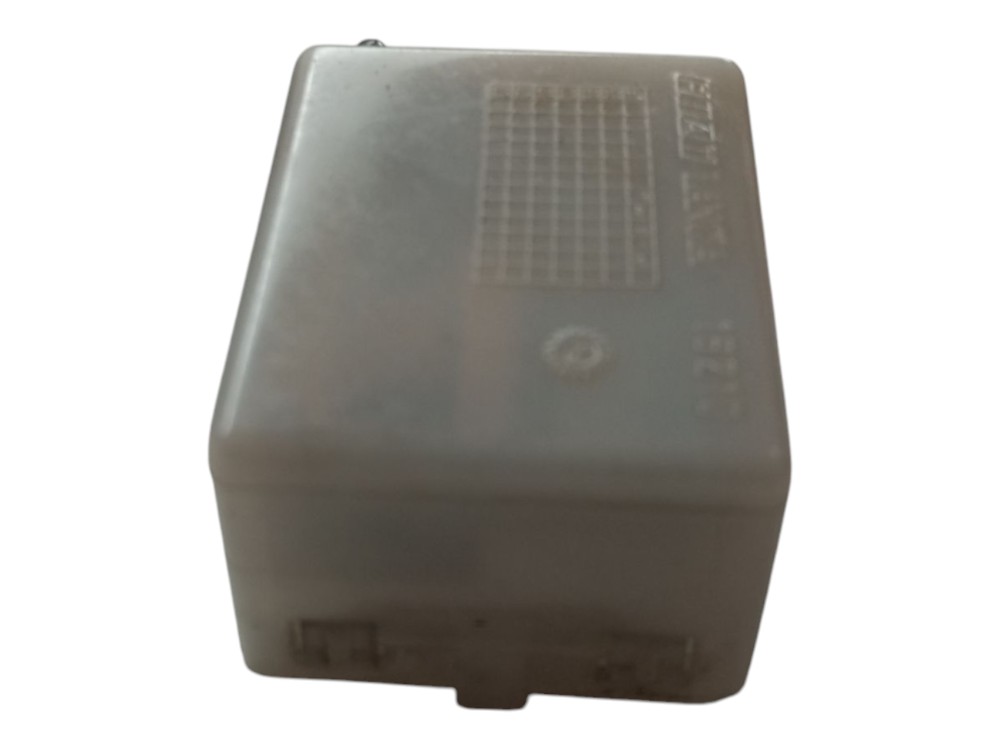 Lente Luz Interna Porta Luvas Fiat Tempra 90 99 Usado 6