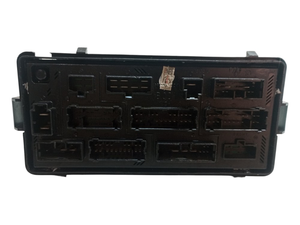 Caixa De Fusíveis Chery Cielo 2009 2010 2011 2012 1.6 16v 7