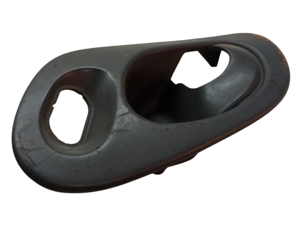 Moldura Macaneta Interna Mondeo 96 2001 Traseira Esquerda  Preto Traseira 2