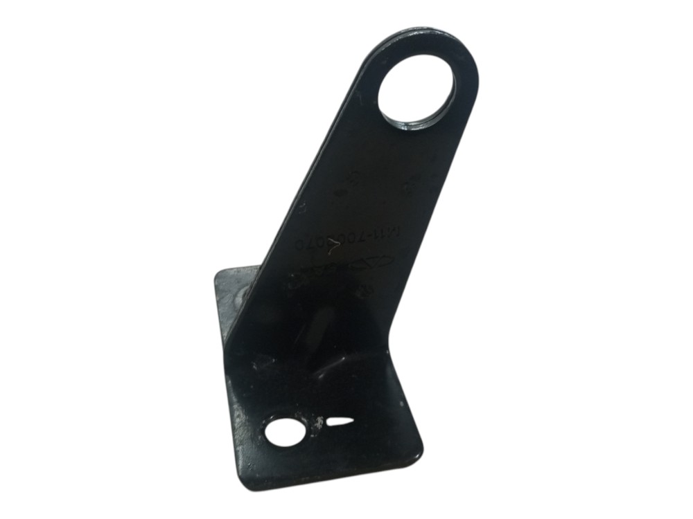Suporte fixacao Chery Cielo 2010 2012 2013 2014 usado 1