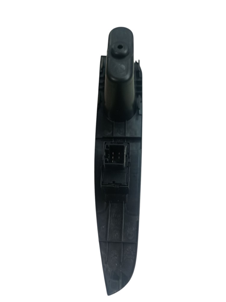 Moldura botao vidro porta  Fusion  2006  2011  ford usado 4