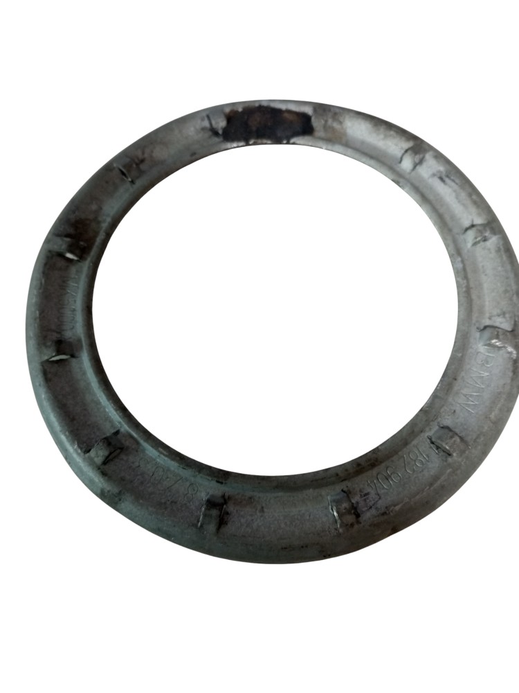 Trava Tanque Combustivel Bmw 330i 99 200 2003 2006 Usado
