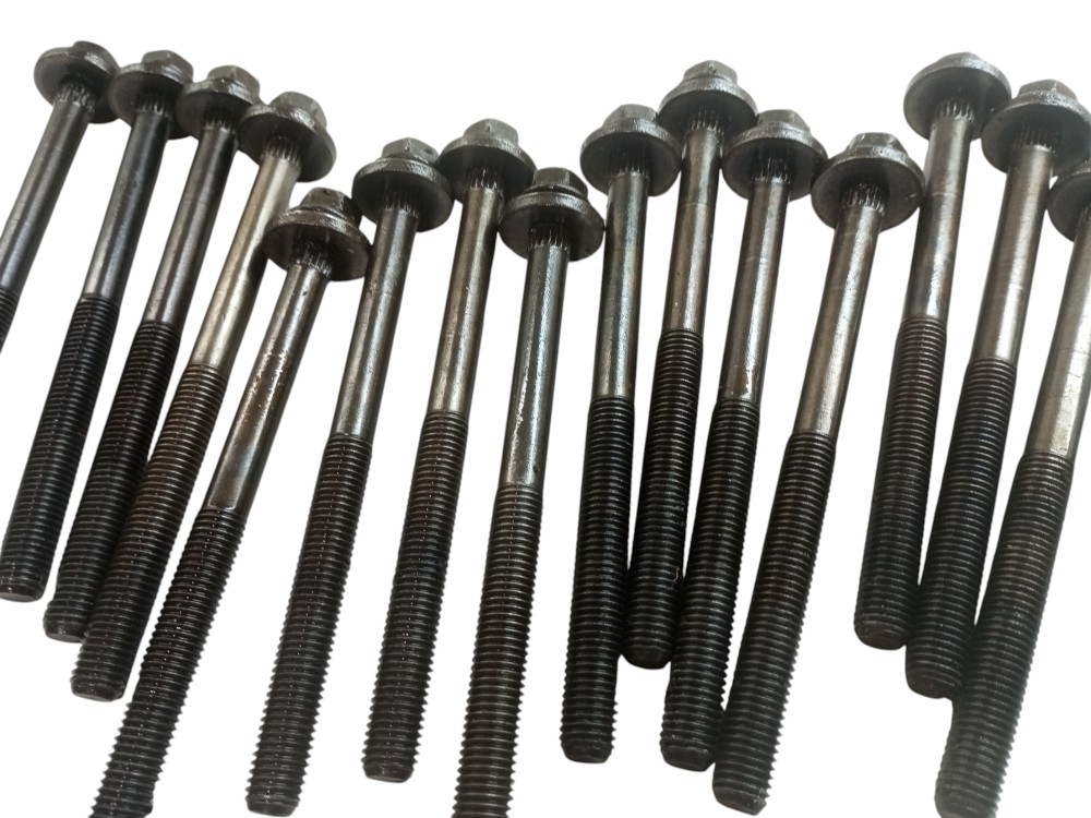 Parafuso Cabecote Dodge Journey 2.7 2009 2011 16uni usado 3