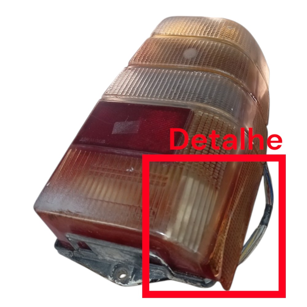 Lanterna traseira direita Fiorino 1993