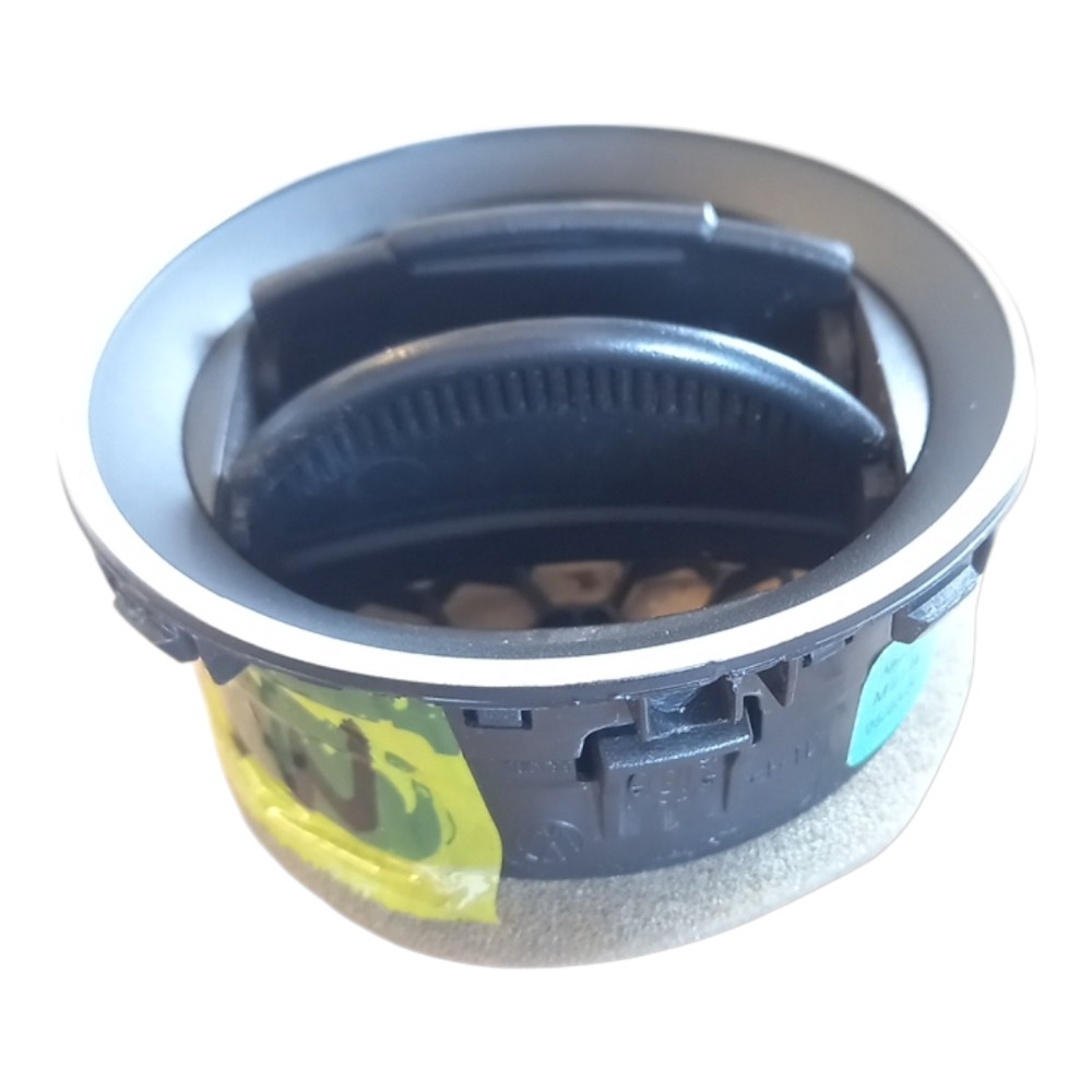 Difusor de ar G6 Saveiro 2019 original 0819707 9