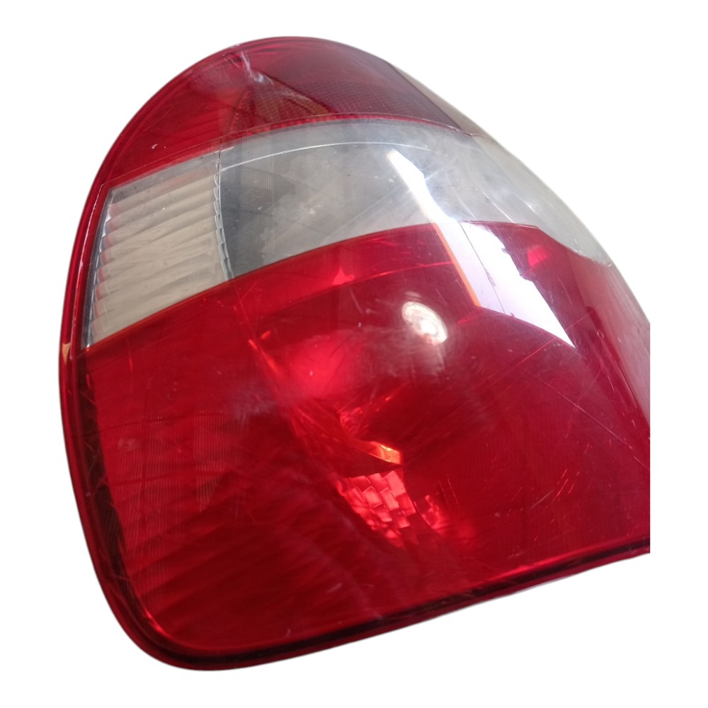 Lanterna traseira direita VW fox 2009 com detalhe na lente 3