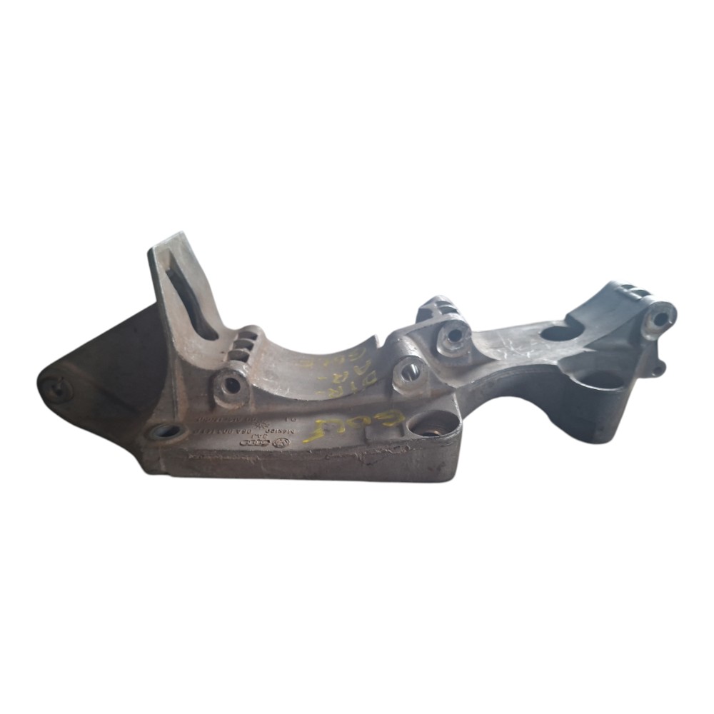 Suporte alternador bomba hidráulica compressor VW Golf 5
