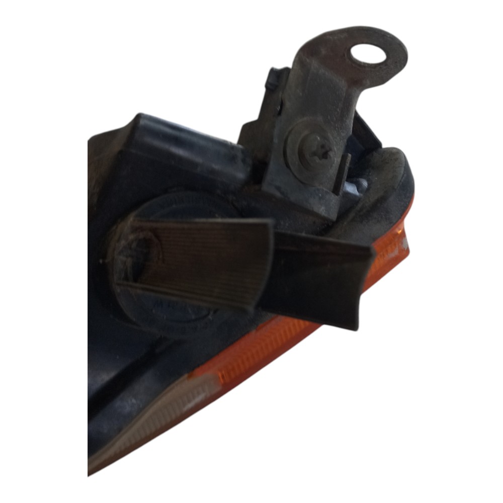 Farol direito FORD KÁ 2000 10
