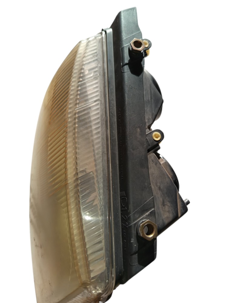 Farol Direito Passat V6 1998 Hella 3