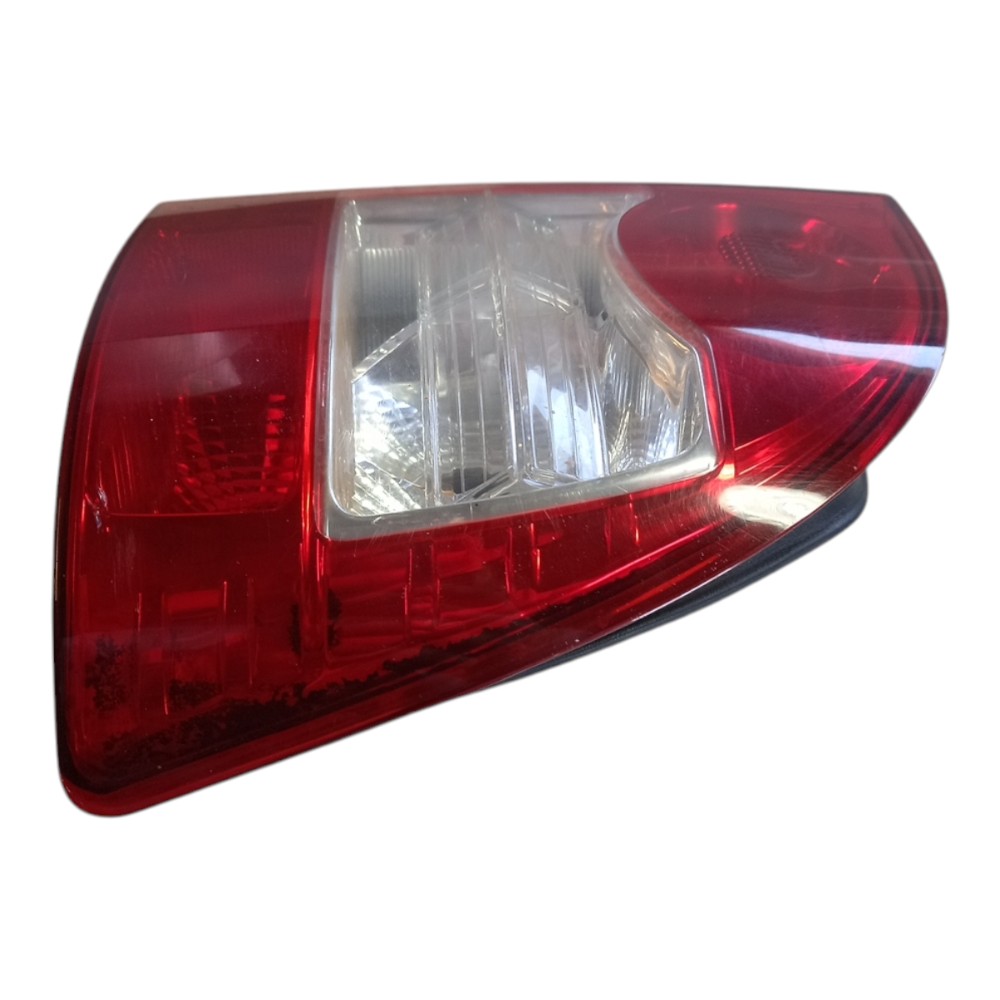 Lanterna traseira direito fiat strada adventure 2012 2