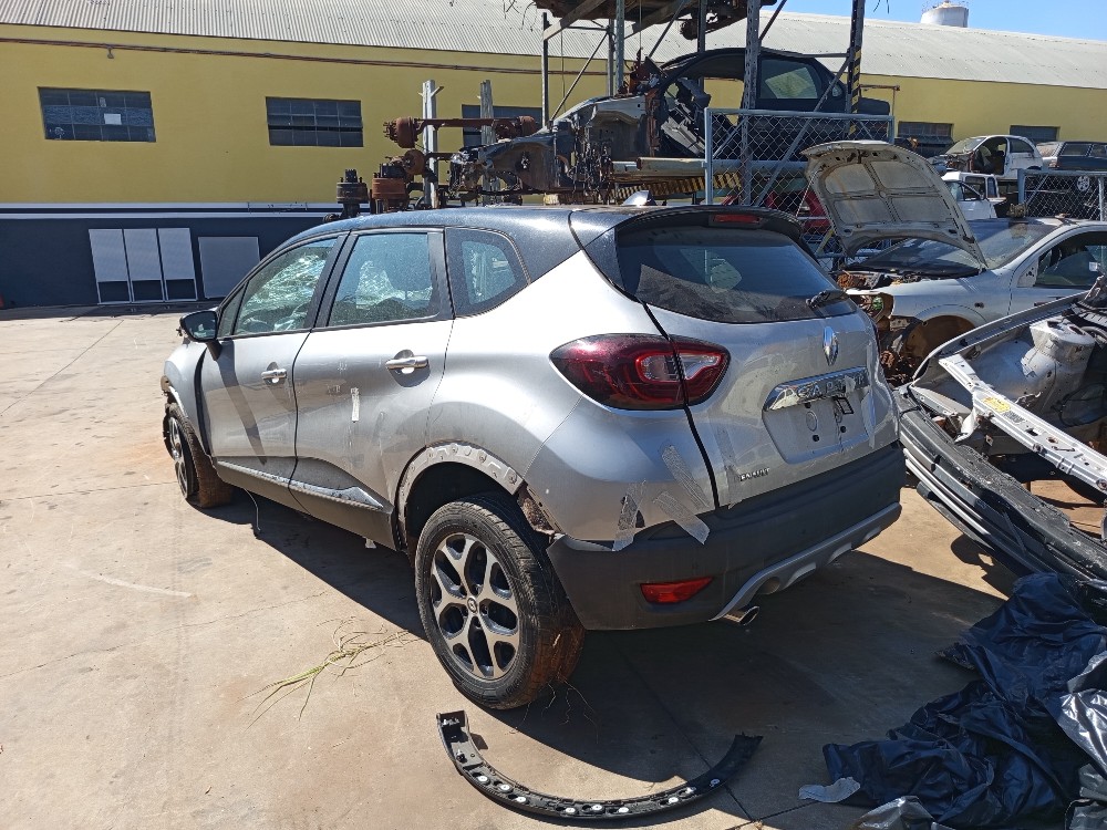 SUCATA RENAULT CAPTUR 2020 PARA RETIRADA DE PEÇAS