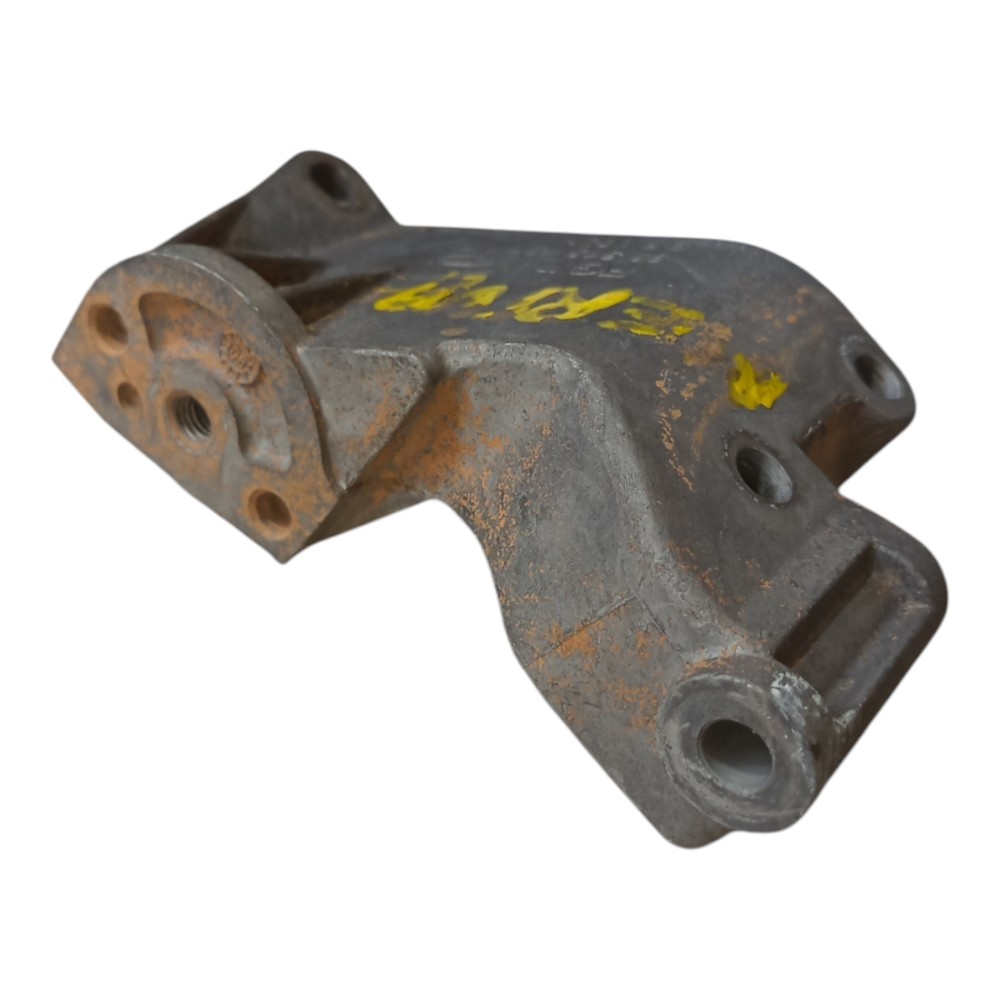 Suporte alternador GM Corsa Montana Meriva 1.8 9331542111 2
