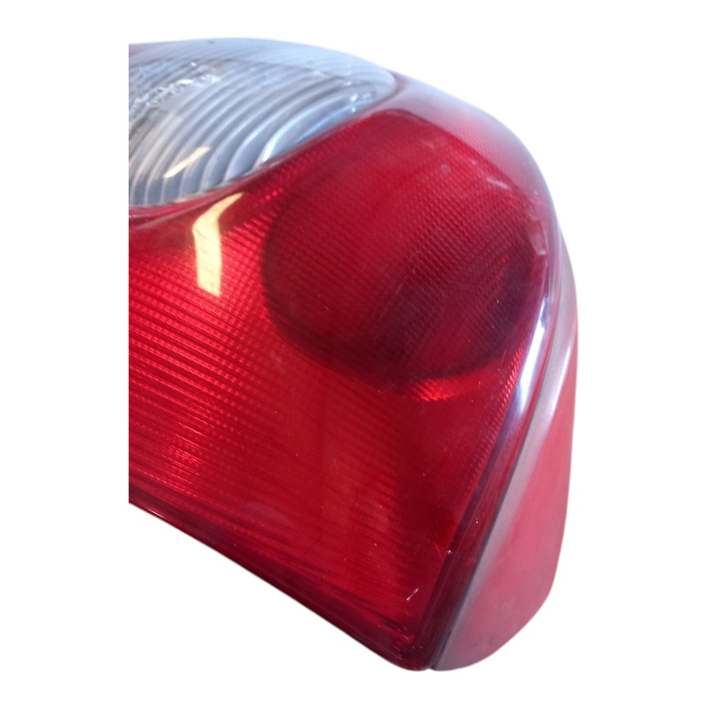 Lanterna traseira direita Citroën Xsara 2000/2012 10