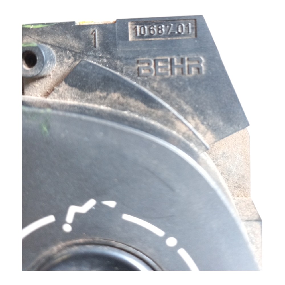 Comando ar condicionado Peugeot 206 207 2002/2008 1068701 2