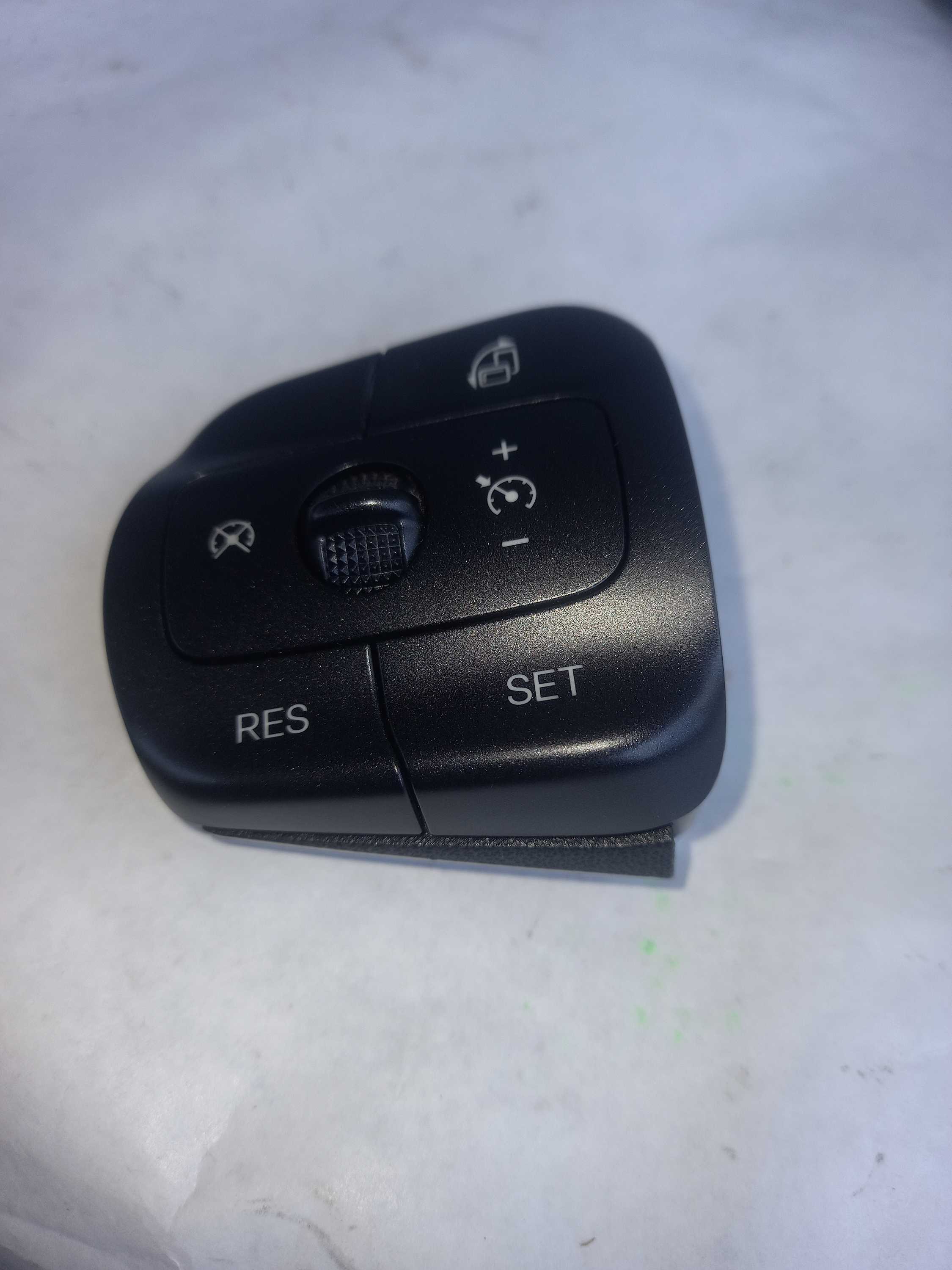 Controle Volante Esquerdo Byd Dolphin Mini 2024