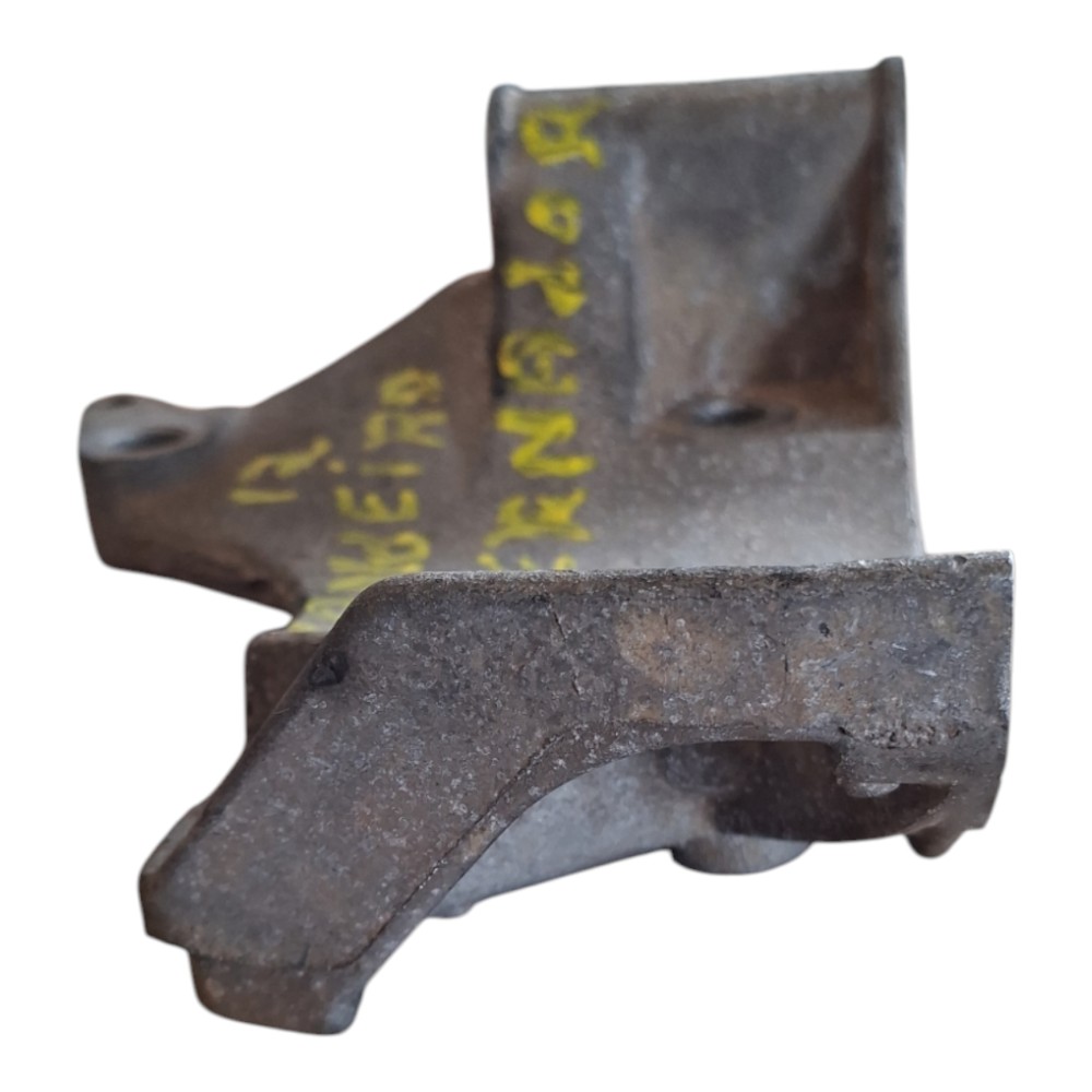 Suporte alternador 1.0 Renault logan clio sandero 2010 4