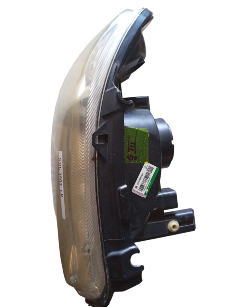 Farol Direito Gol 2003 Arteb Com Detalhe 2
