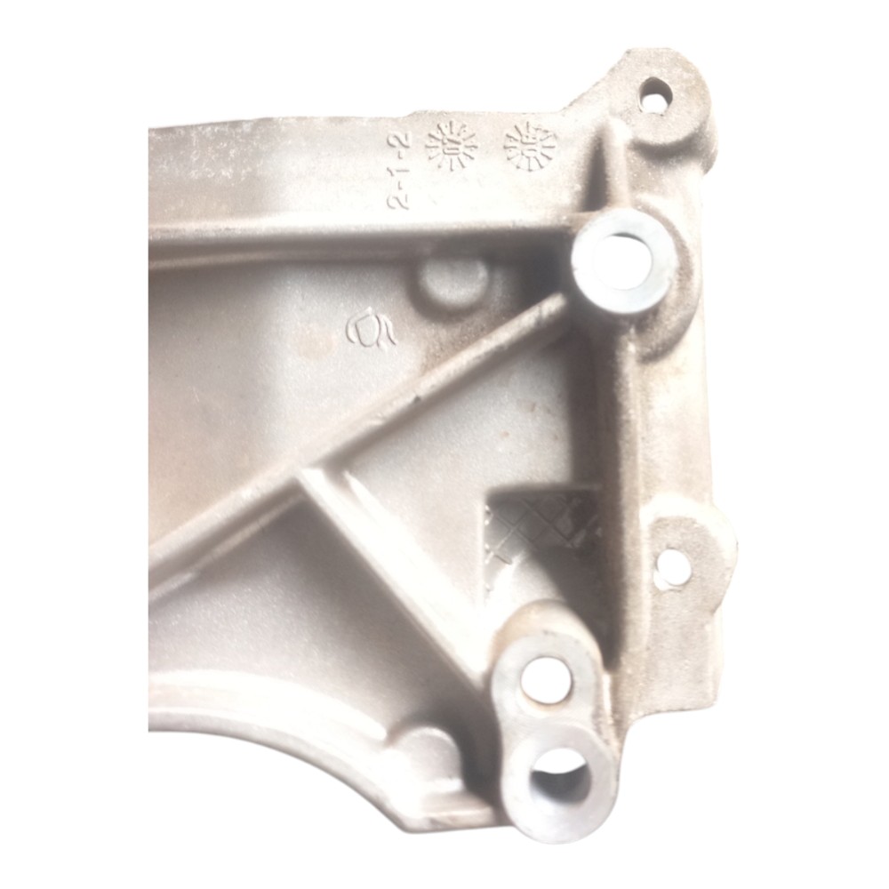 Suporte alternador citroen C4 2.0 peugeot 307 07/13 6