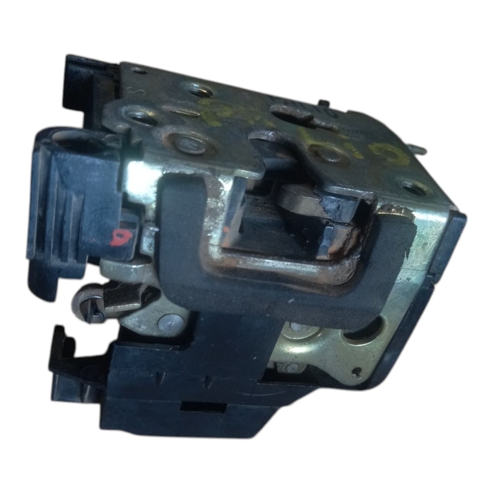 Fechadura manual porta esquerda Fiat Palio 96/03 2