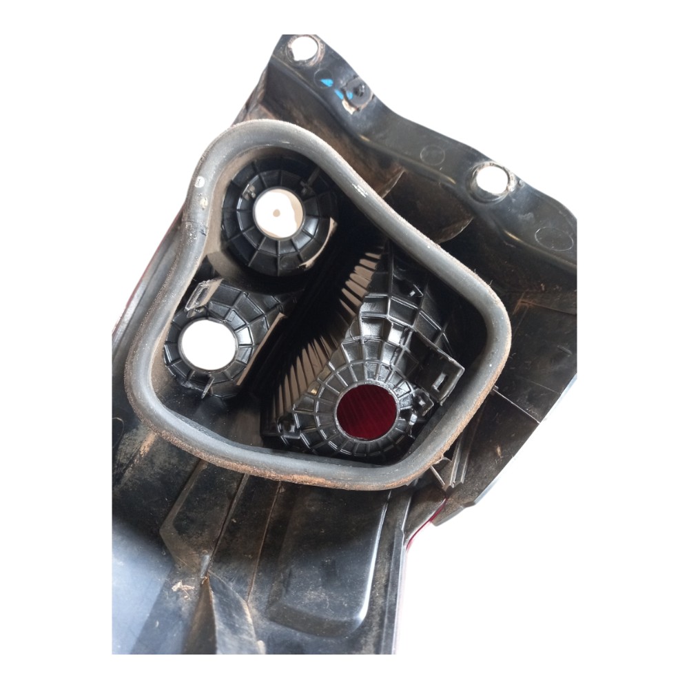 Lanterna traseira esquerda Ford Ka 2010/2011 7