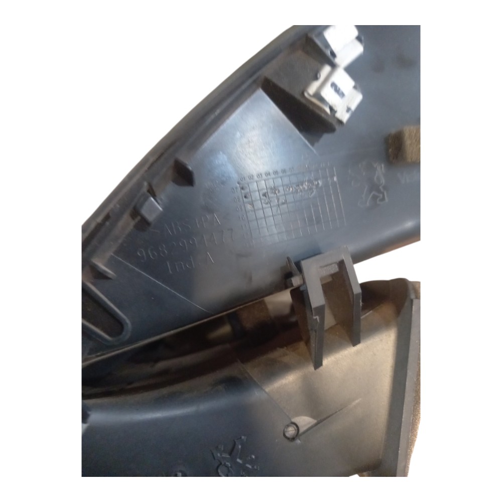 Moldura difusor central ar painel peugeot 207 c/difusor 4
