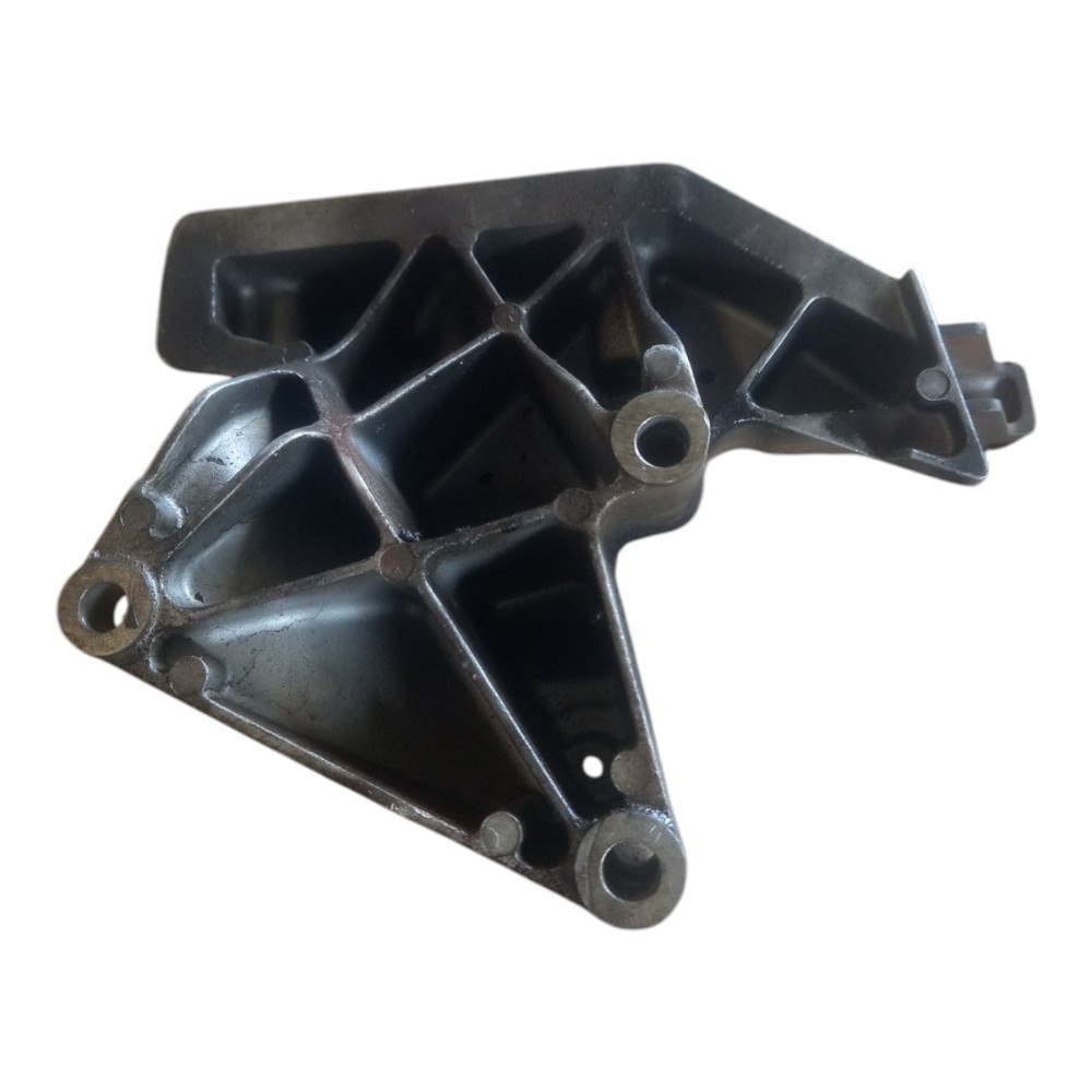 Suporte coxim motor lado direito Gol 09/11 Fox 04/10 polo 03 7