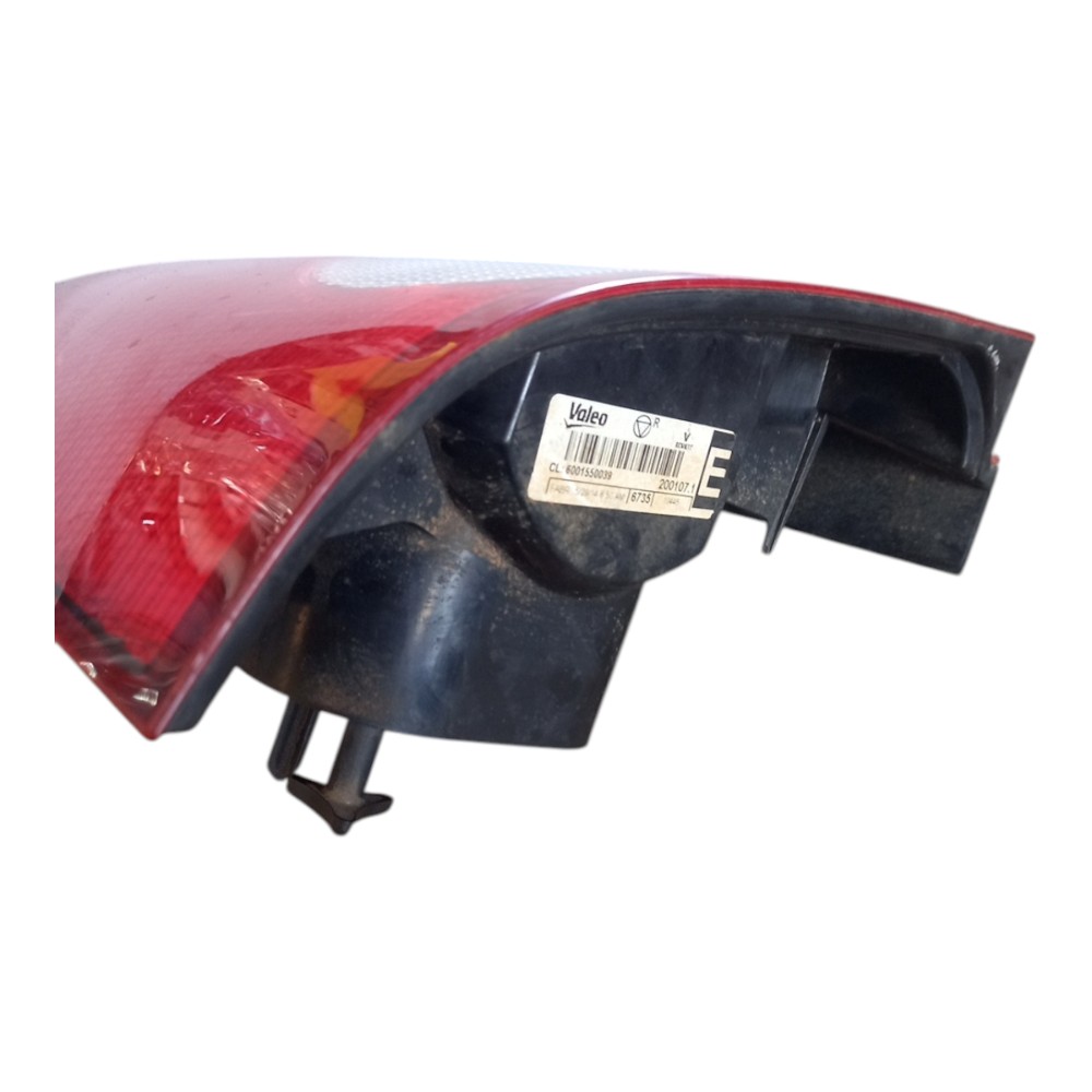 Lanterna traseira esquerda Renault Logan 6001550039 8