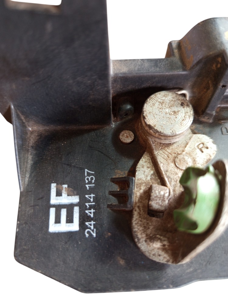 Fechadura traseiro direito porta gm corsa meriva 2004 a 2012 4