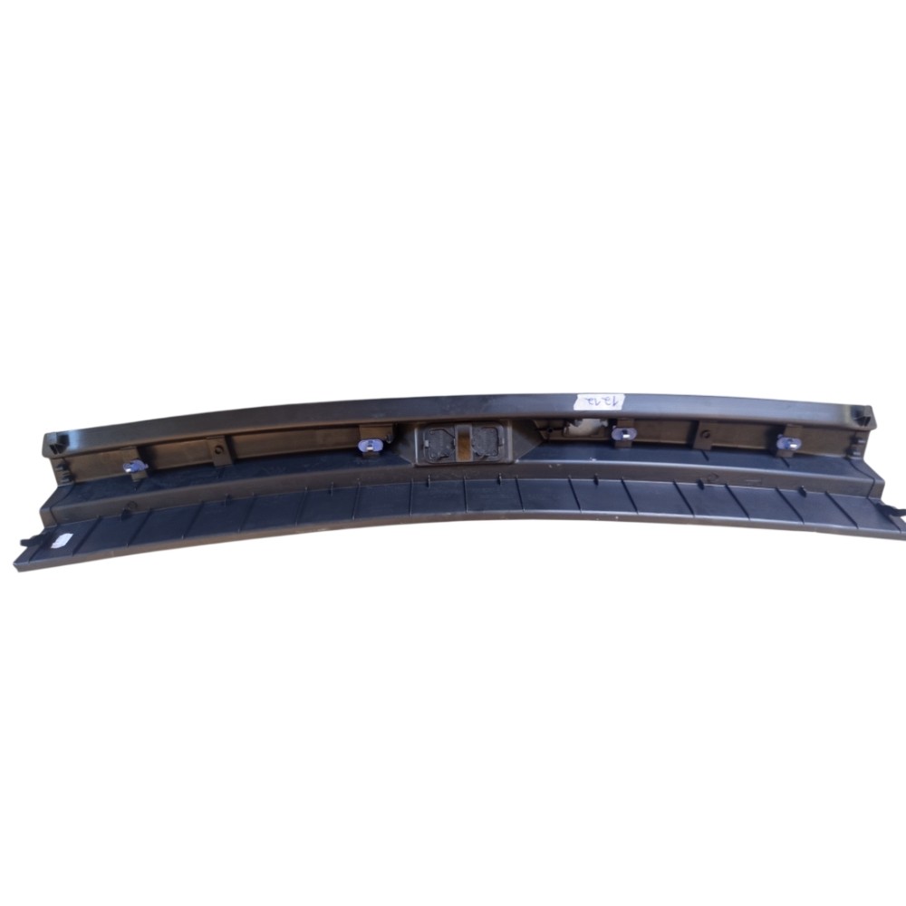 Moldura Inferior Porta Malas Captur 2019/2020