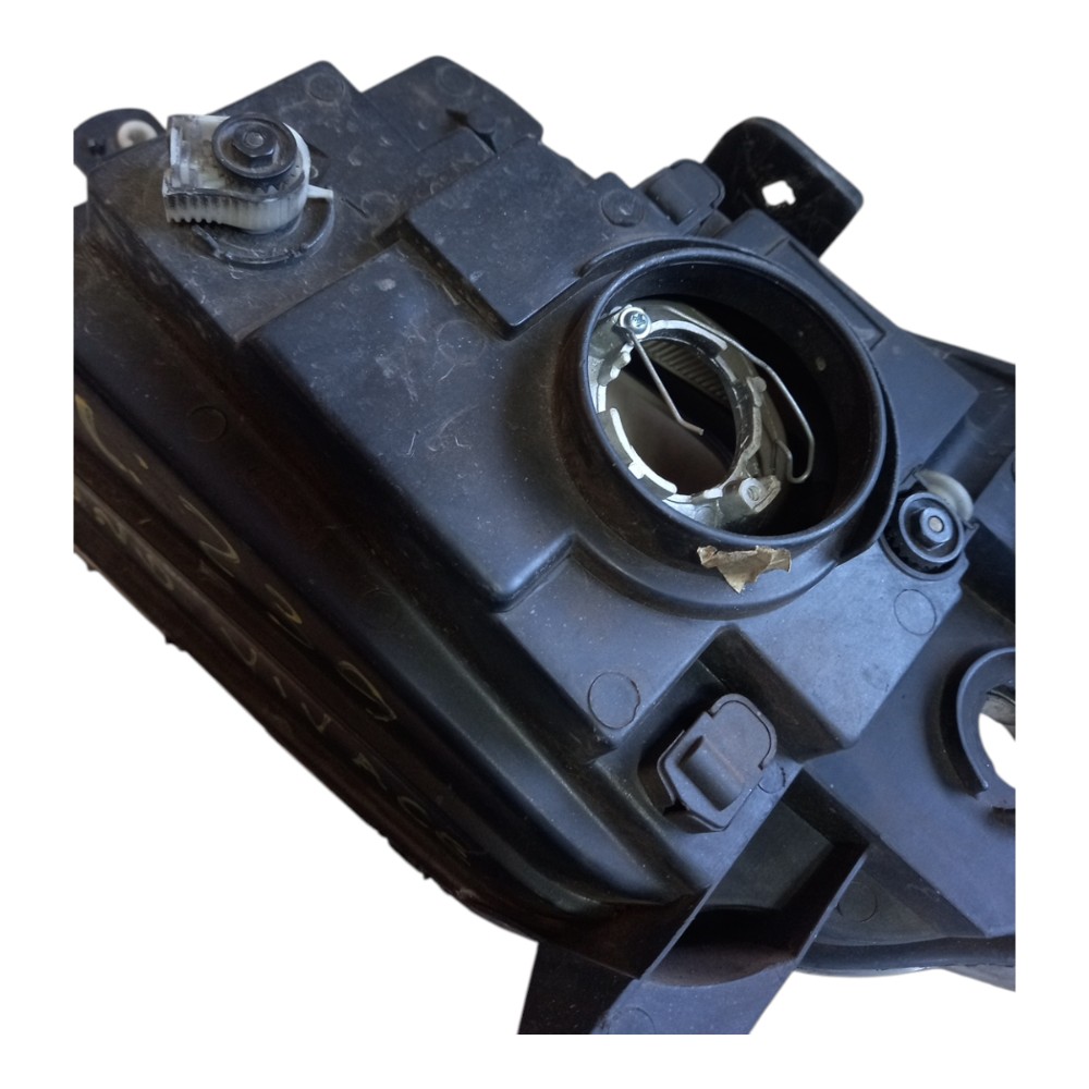 Farol direito fiat vivace 2010 2011 4