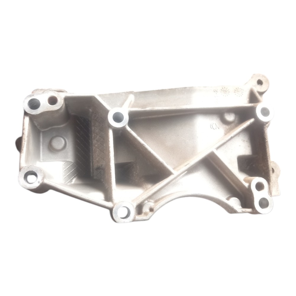 Suporte alternador citroen C4 2.0 peugeot 307 07/13 2
