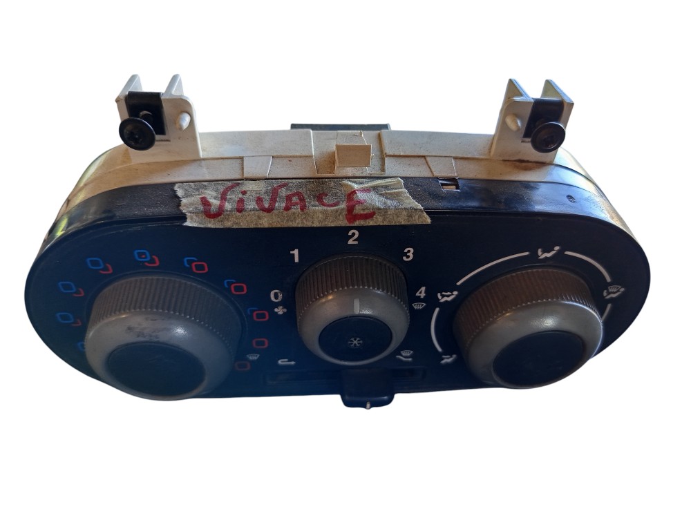 Comando Ar central fiat uno vivace 2014 sem ar cond