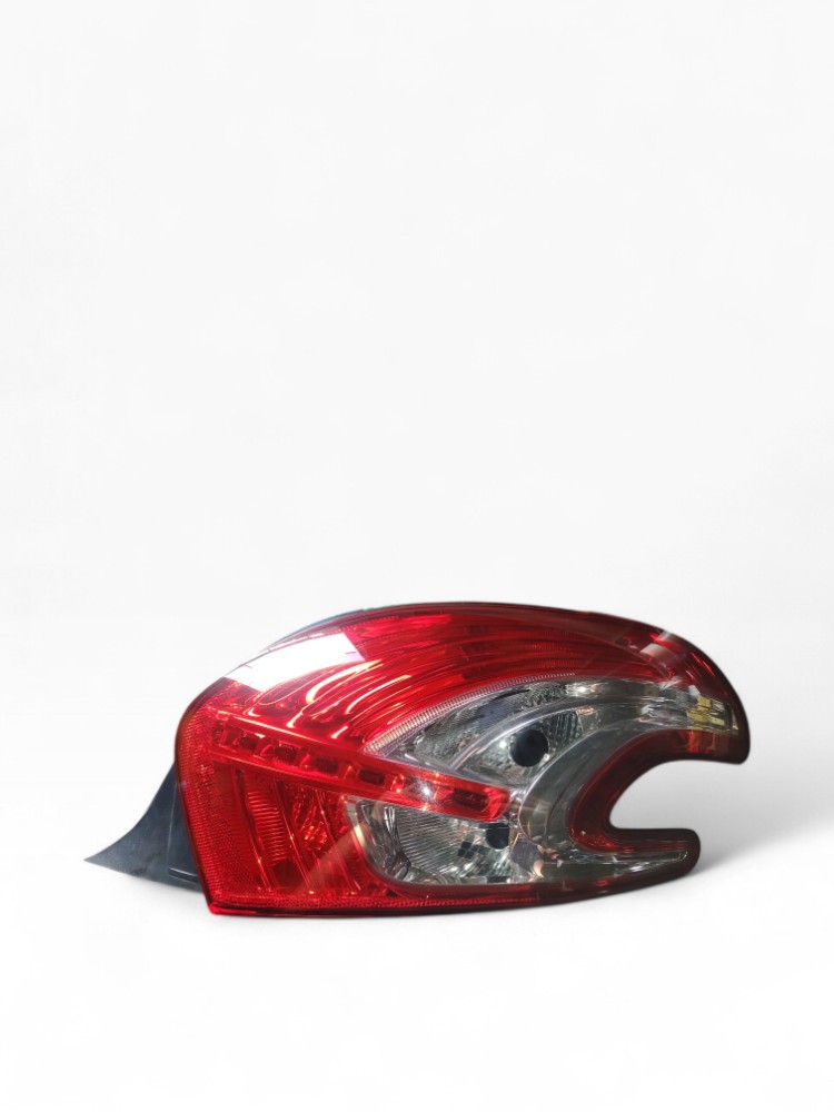 Lanterna Traseira Direita – Peugeot 208 Griff 2013 2