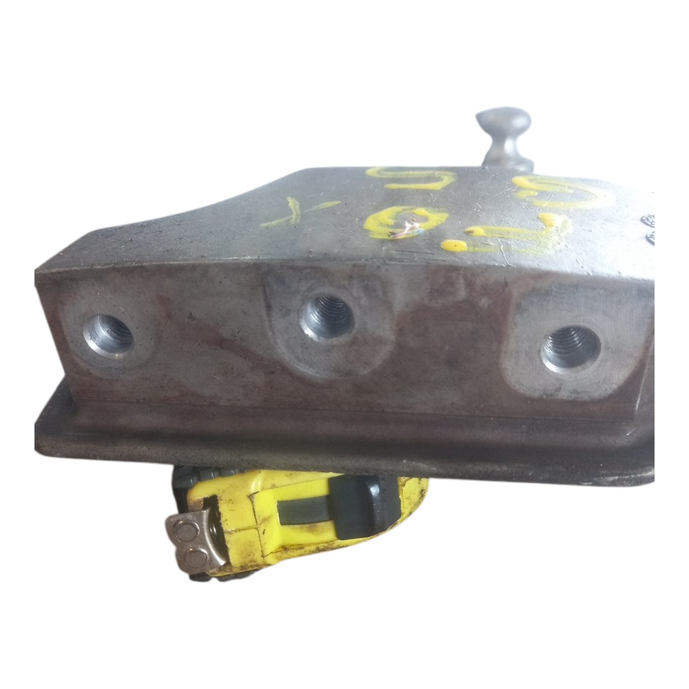 Suporte coxim motor lado direito Gol 09/11 Fox 04/10 polo 03 5