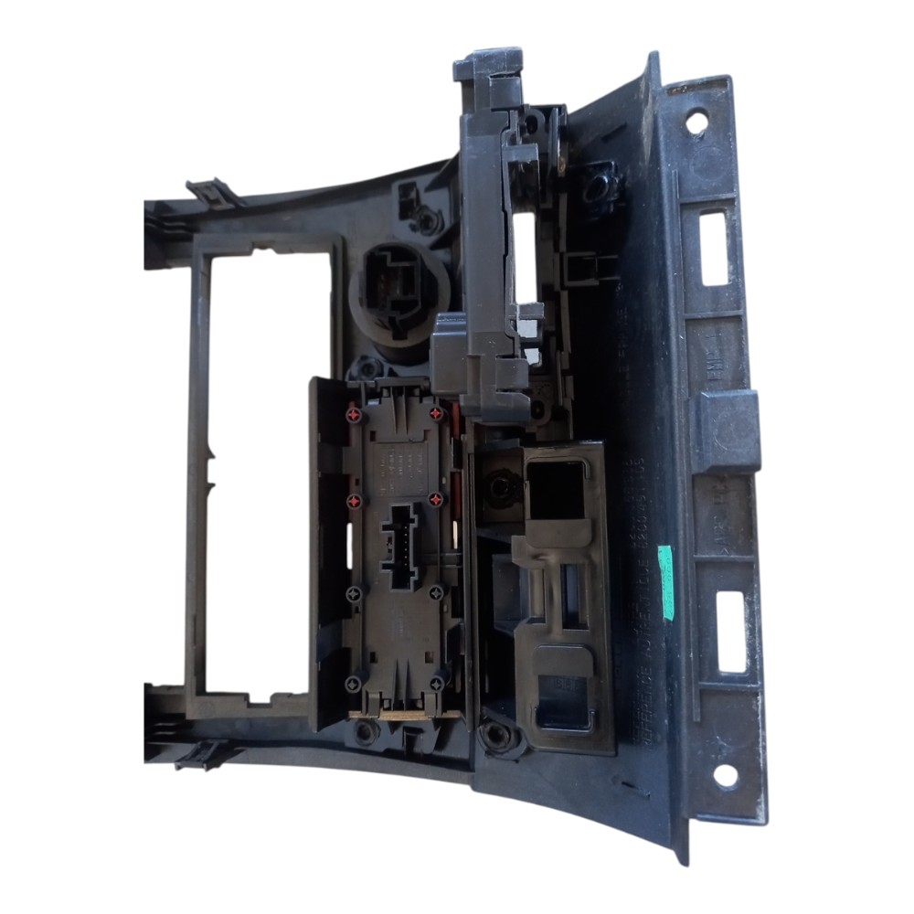 Moldura painel central Renault Megane 11 completo 8200155835 4
