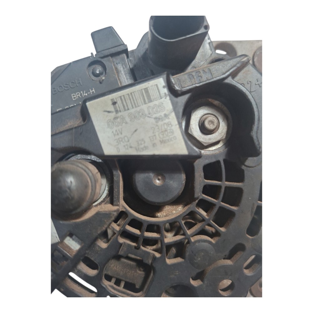 Alternador VW Golf Bora 2008 14V 90A Bosch 06a903026 7