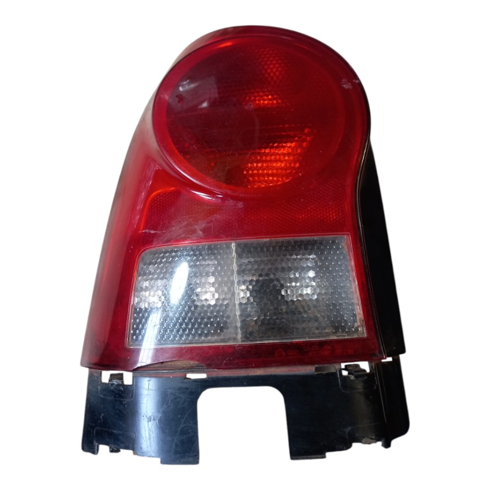 Lanterna traseira esquerda Gol G4 original c/detalhe 2