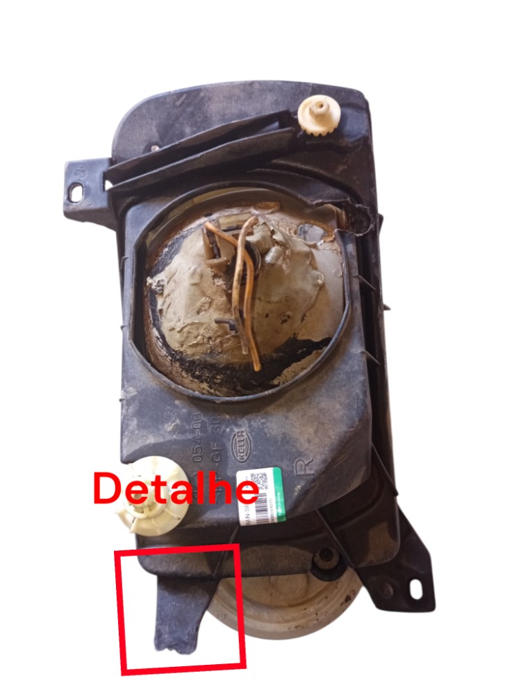 Farol Direito Golf 1995 Com Detalhes Ver As Fotos 4