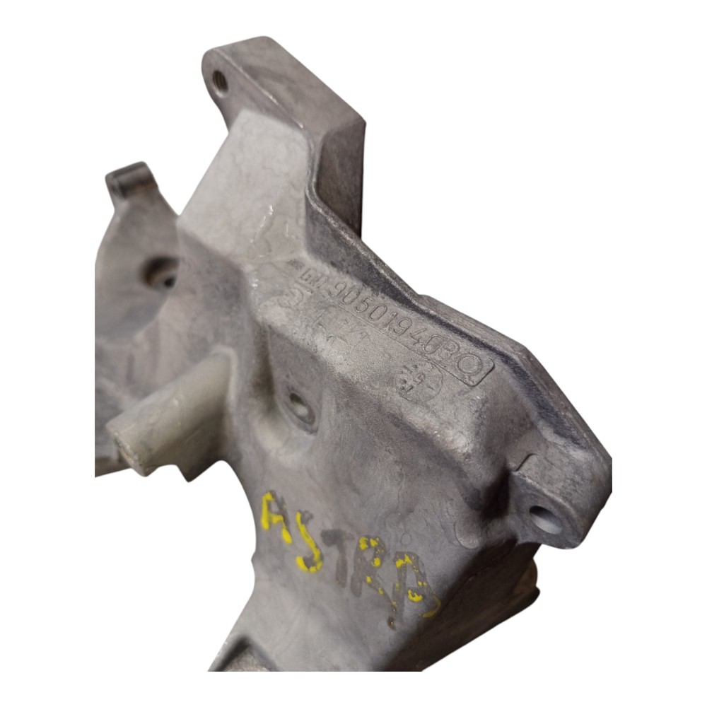 Suporte coxim compressor ar GM Astra Vectra 2.0 94/96 5