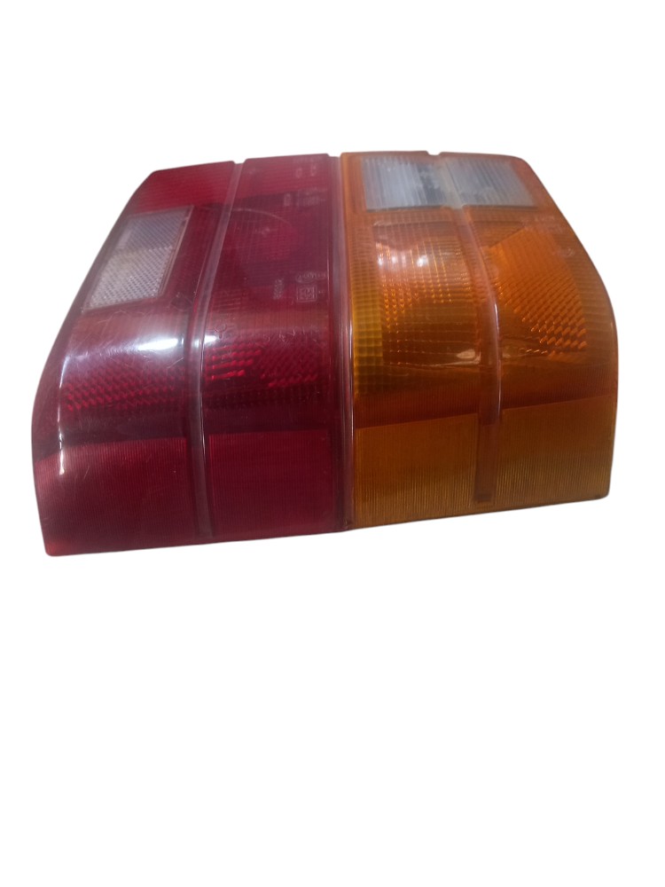 Lanterna Direita Fiat Uno Sx 1996 3