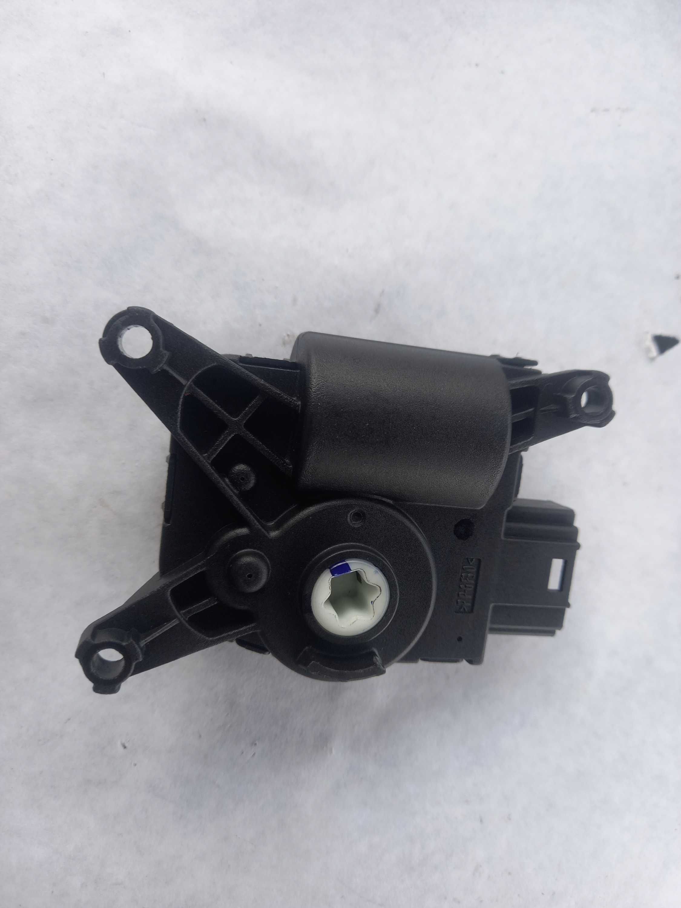 Motor atuador ar condicionado byd dolphin mini 2024 2