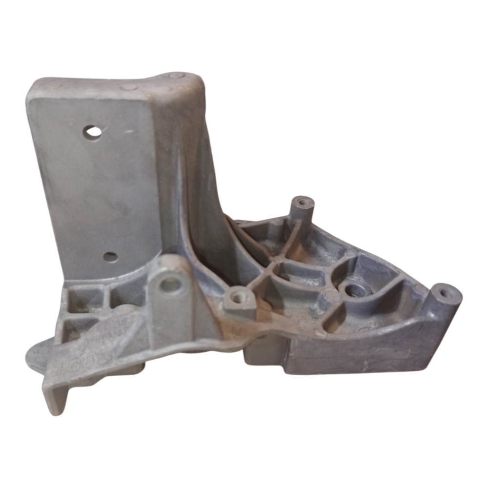Suporte compressor bomba direção corsa montana meriva 03/12