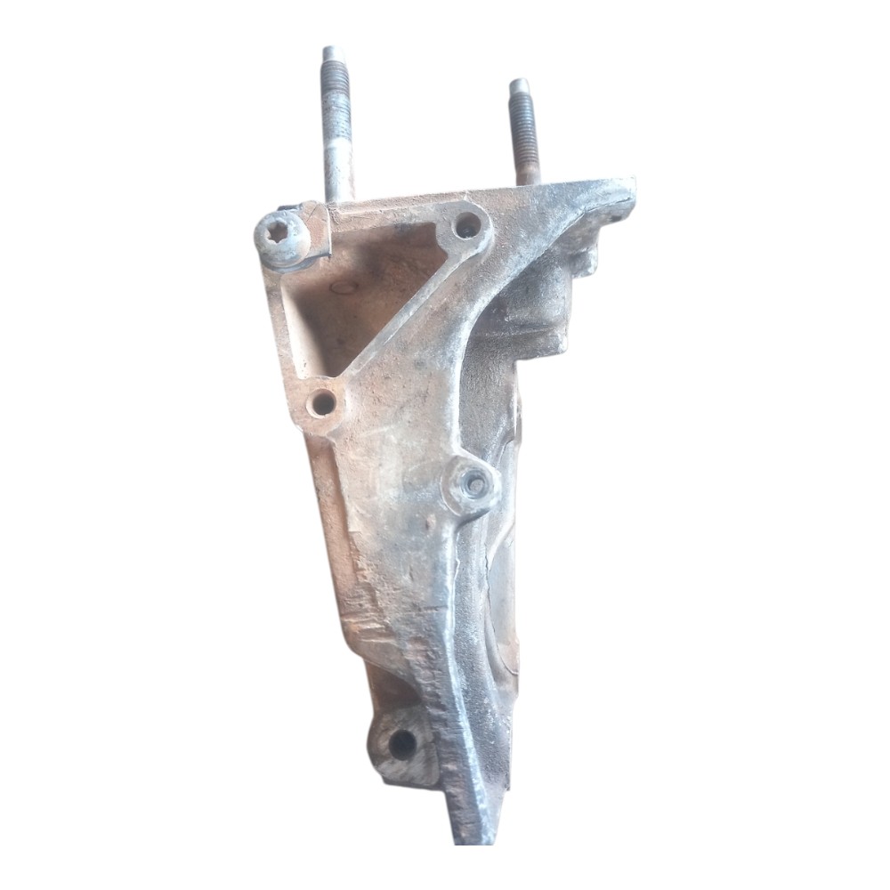 Suporte da bomba dágua Peugeot 206 16V 2