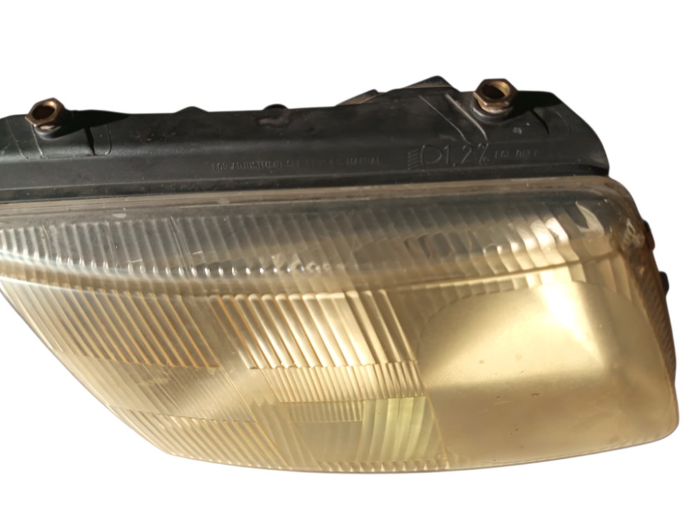 Farol Direito Passat V6 1998 Hella 2