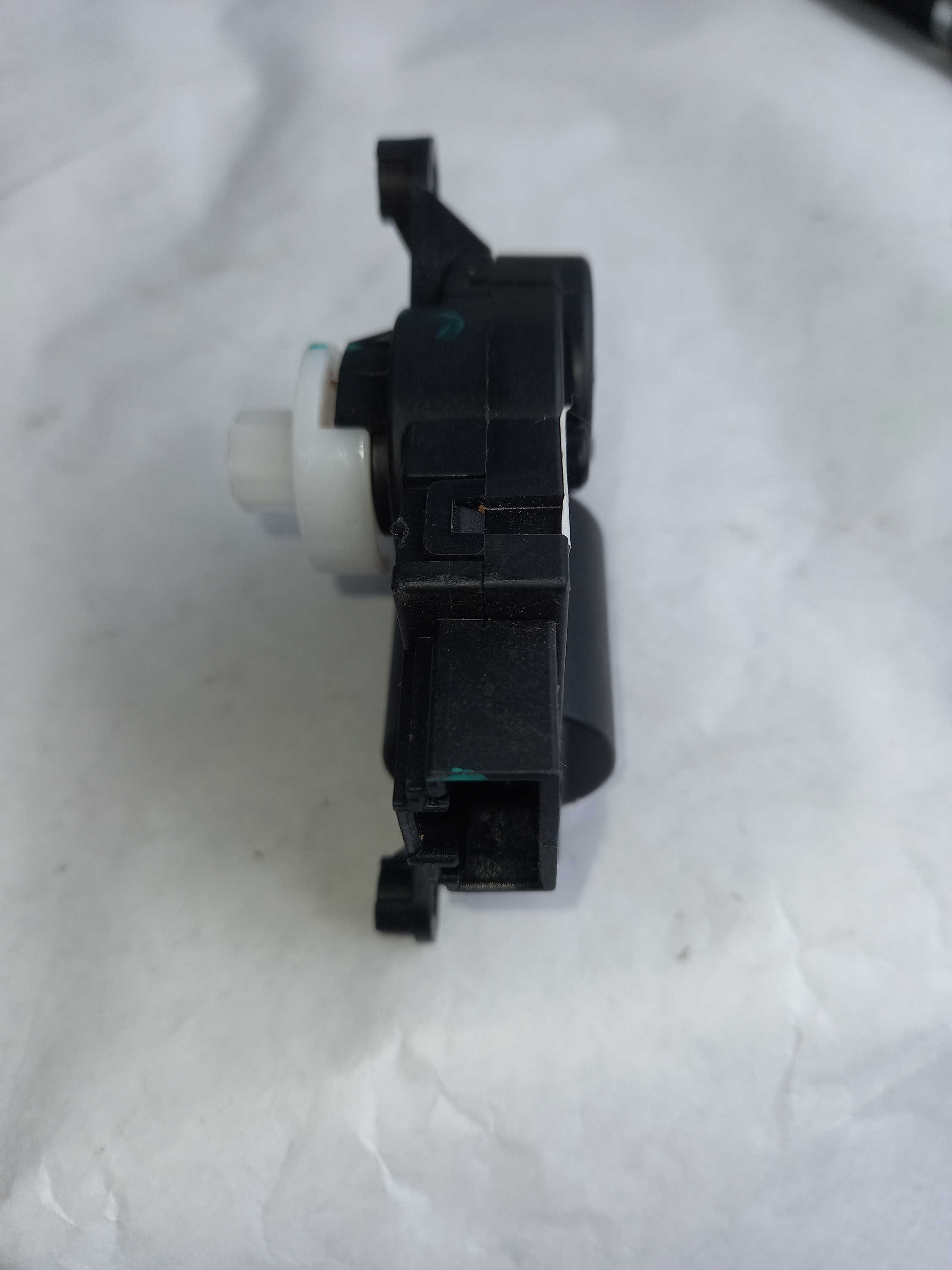 Atuador caixa de ar byd dolphin mini gs 2024 3